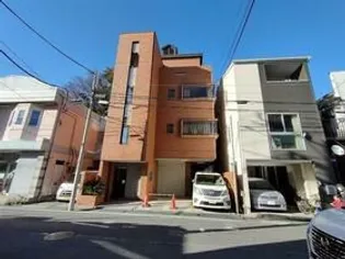 壱番館【3階】の外観