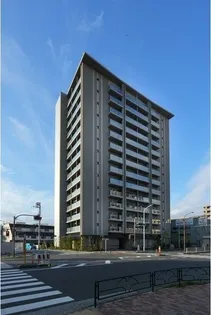 ラティエラ大鳥居の画像