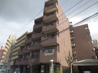 ラヴィアンムロガ【3階】の外観