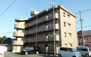 ソレイユ八幡町の画像