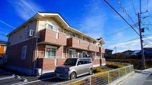 山梨県甲府市和戸町【アパート】の外観