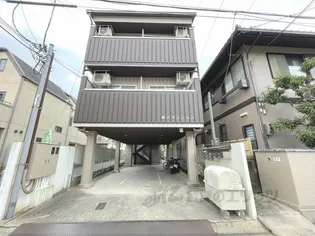 新大マンション【3階】の外観