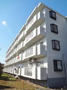 プランドール【4階】の外観