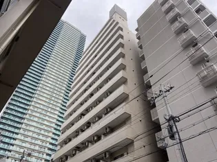 ラ・レジダンス・ド・エリール【2階】の外観