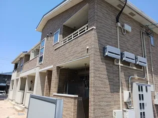 愛媛県四国中央市金生町下分【アパート】の外観