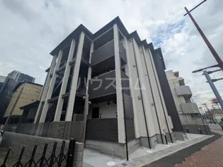 ラージフィールドII【1階】の外観