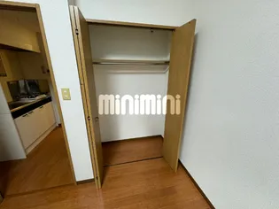 オランダ壱番館【2階】の内装