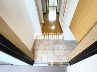 オランダ壱番館【2階】の玄関