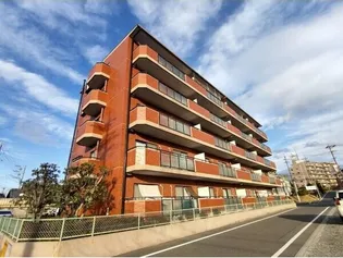 グランドール苗場【1階】の外観