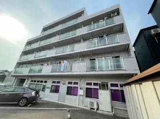 ハイテック横地【3階】の外観