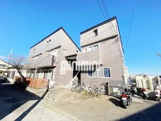 荒川ハイツ【1階】の外観