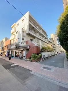 東京都豊島区巣鴨4【マンション】の外観