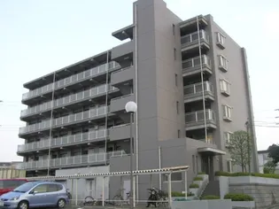 ファミール江田の画像