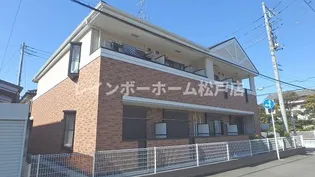 千葉県松戸市小山【アパート】の外観