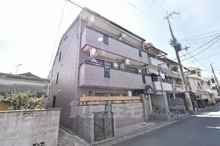 ラスター俊徳の画像