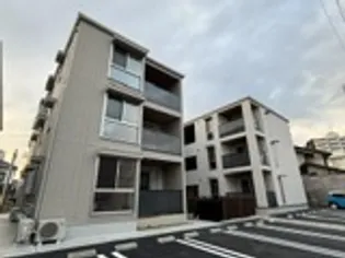 スリールコートの画像