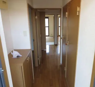 ユーミー青柳3号館【1階】の玄関