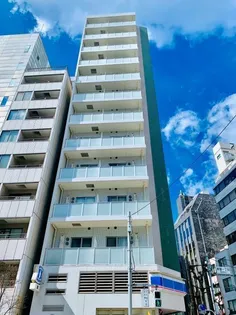 東京都中央区新富1【マンション】の外観