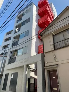 ESARES中野の外観