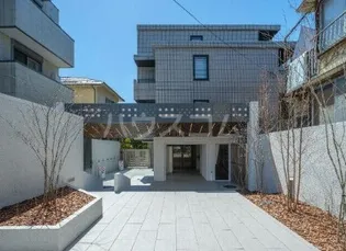 ユーレジデンス高円寺【1階】の外観