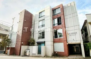 東京都中野区新井5【マンション】の外観