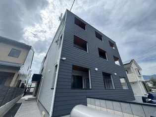 アレフガルド楽々園【1階】の外観