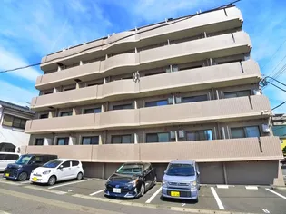 ロイヤルメゾン下荒田【2階】の外観