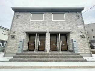 エルスト鶴ヶ峰【1階】の外観