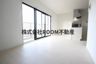 LIEN SAUT(リアンソー)【3階】の居間