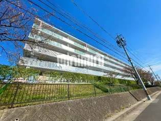 アーバンラフレ虹ヶ丘中6号棟【2階】の外観