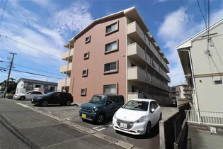 アルトモンターニュ【3階】の外観