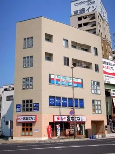 くすの木ビルの画像