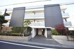 ガーデン原宿の外観
