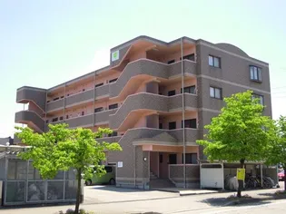 ル・アンジュ萩原【1階】の外観