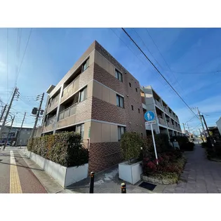 グリーンフォート三嶋【3階】の外観