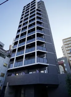 東京都文京区本駒込5【マンション】の外観