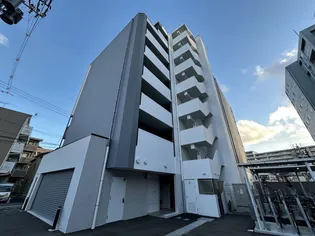 ラトゥール連坊【3階】の外観