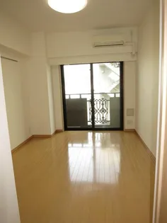 神奈川県横浜市中区吉田町【マンション】の外観