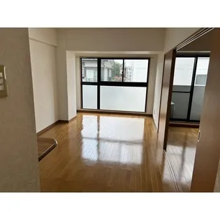 ティアラ目白AVENUEの画像