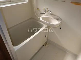 メゾン・ド・ルナール【1階】の風呂