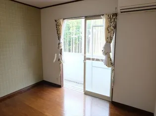 メゾン・ド・ルナール【1階】の内装