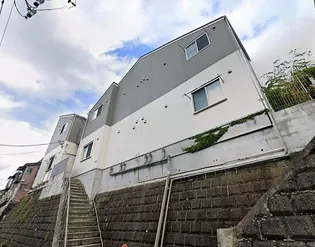 アザーレ西生田【1階】の外観