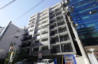 東京都新宿区新宿1【マンション】の外観
