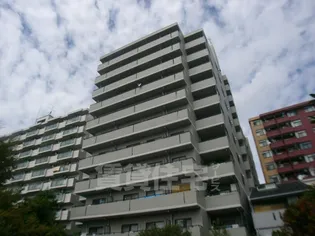 フォルム五条通り【4階】の外観