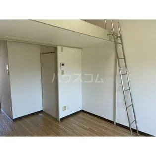 エストゥディオM Aの画像