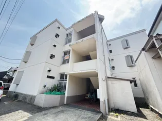 ファミール小林の画像