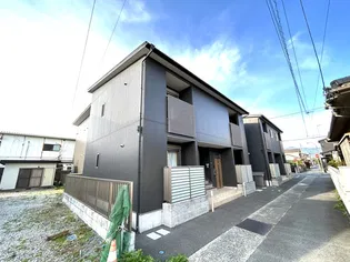 福岡県直方市神正町【アパート】の外観