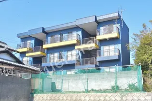 casa azul【3階】の外観