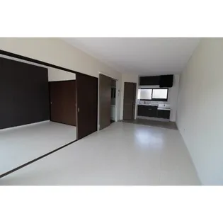 サンオーシャン山中【1階】の居間