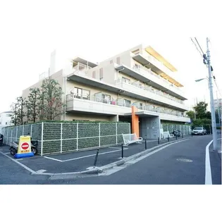 メゾン ラフィーネの画像